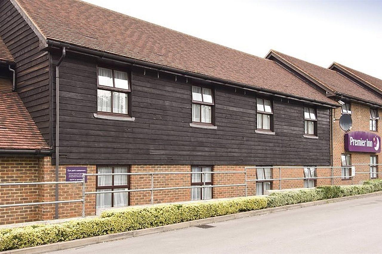 Premier Inn Premier Inn Sandhurst サンドハースト エクステリア 写真